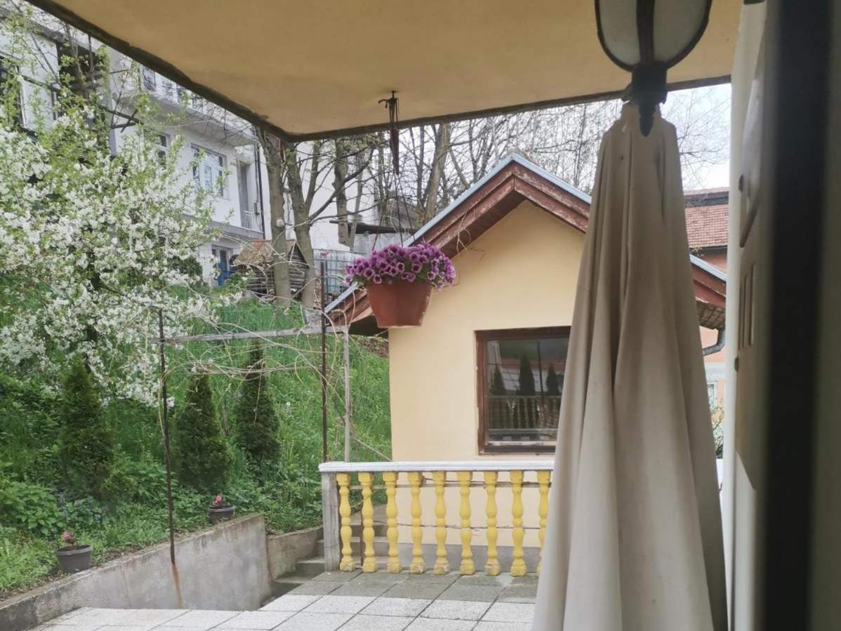 Fiar Apartman Szarajevó Szoba fotó